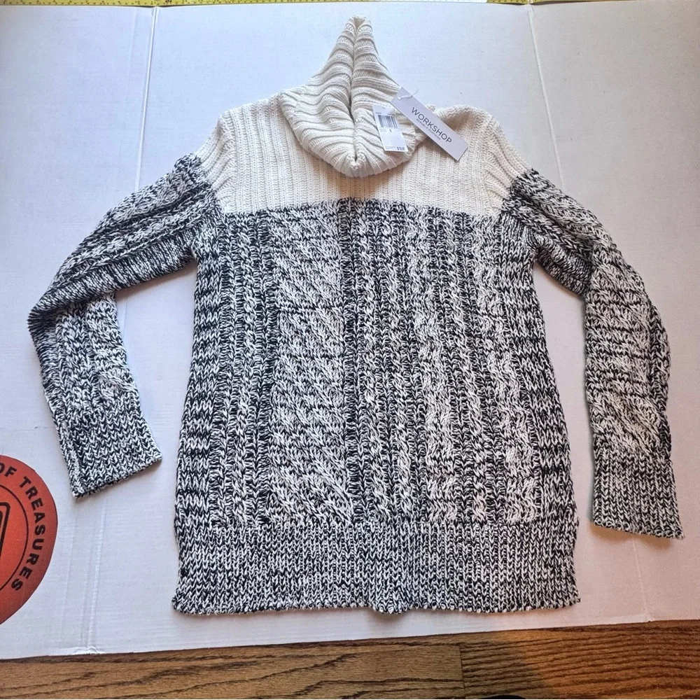 Workshop Republic clothing women’s size medium‎ turtleneck sweater